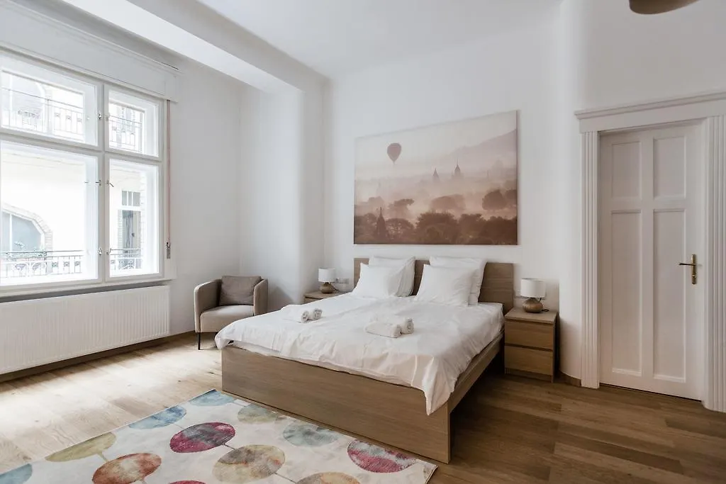 Basilica Dream Home In The Absolute Center Budapest